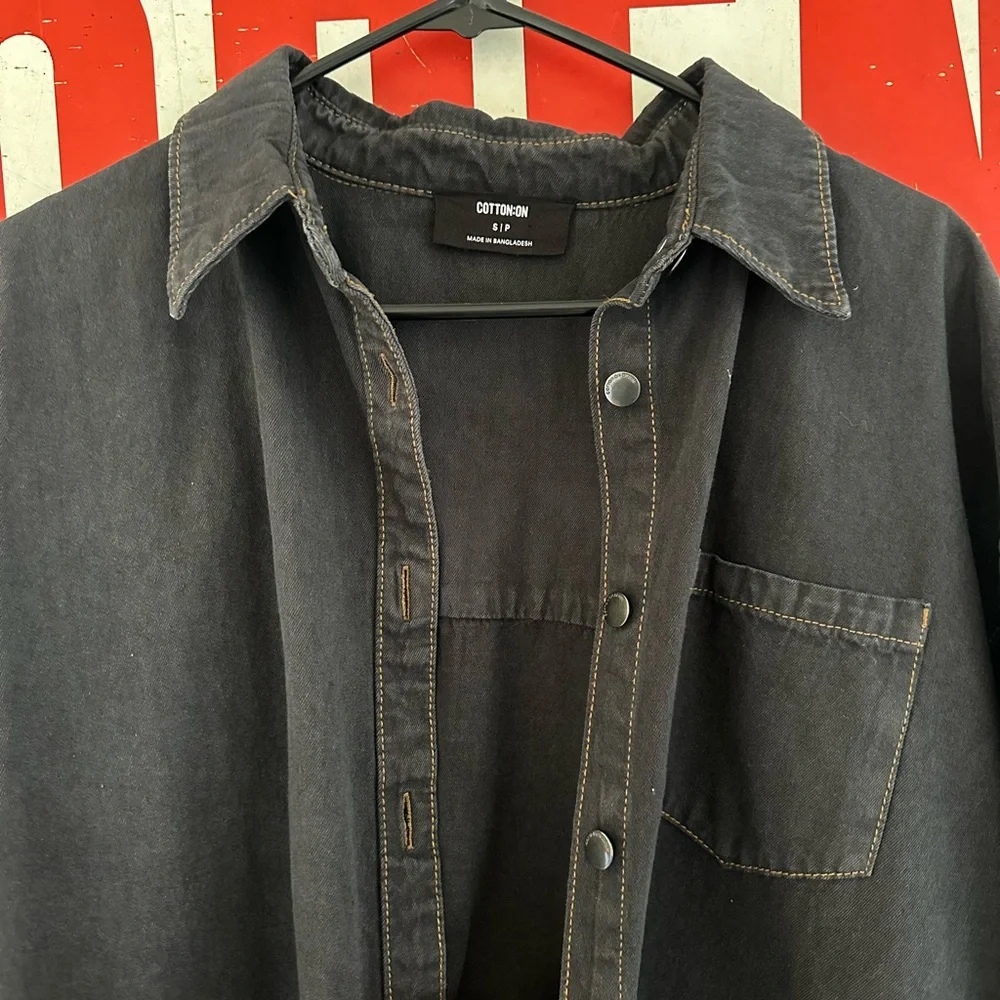 Cotton On Charcoal Denim Shirt - Picture 2 of 6